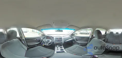 2015 Nissan Altima 2.5 z USA, uszkodzony, nr VIN 1N4AL3AP5FN333112